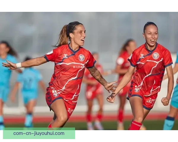 英格兰女足门将厄普斯自由转会加盟巴黎圣日耳曼女足